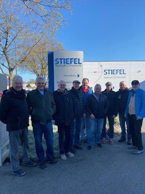 Start der Betriebsbesichtigung bei der Firma Stiefel GmbH